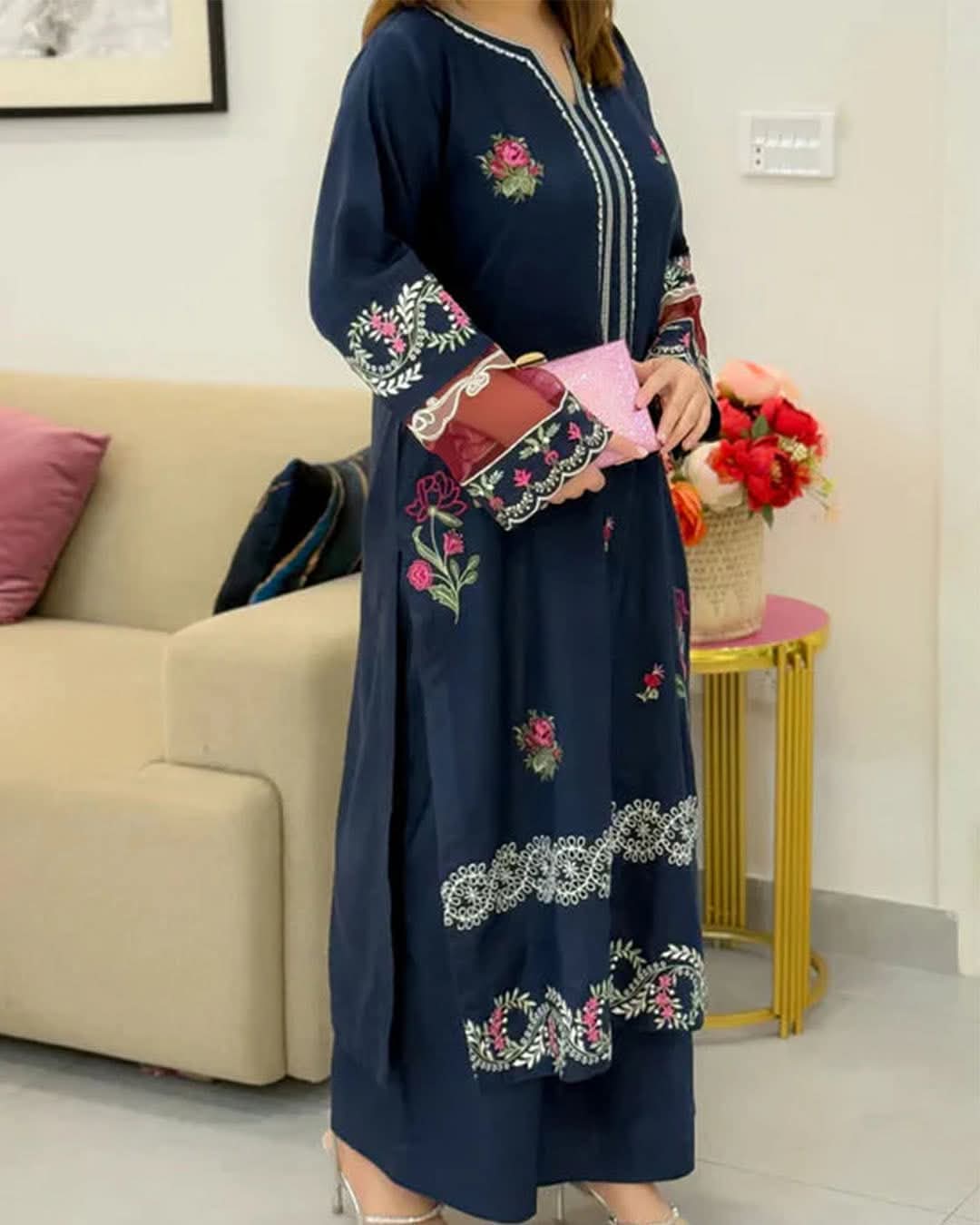 Blue Grace Embroidery 2pc