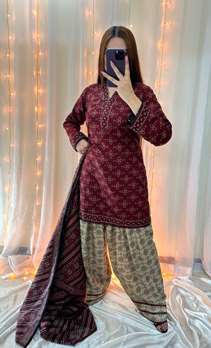 Ajrak Mehroon (Farshi Shlwar) Digital 3 PCs