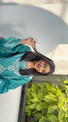 Zola Farshi 2Pc