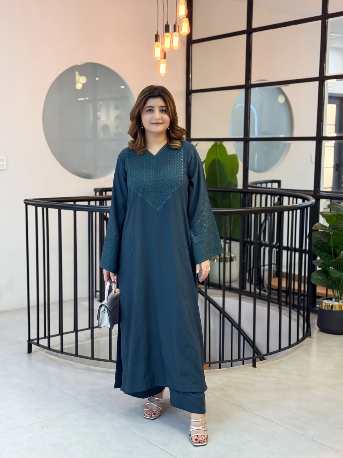 MAHVEEN 2PC