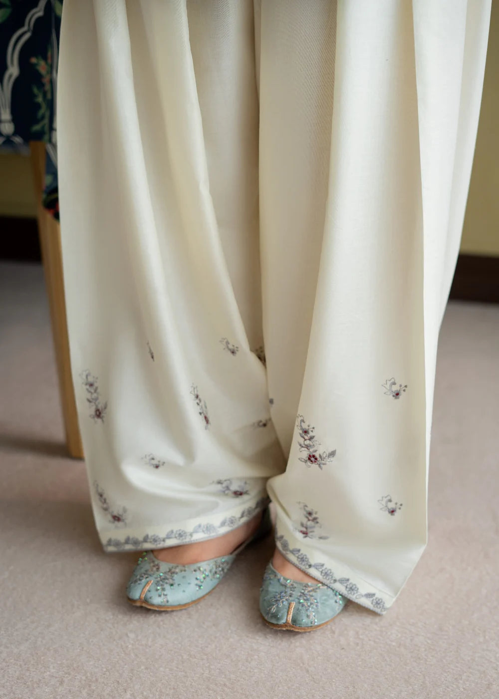 Zola Farshi 2Pc