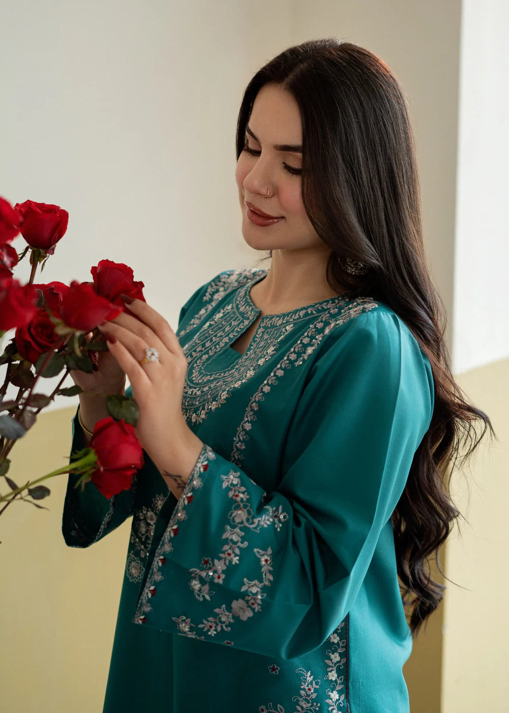 Zola Farshi 2Pc