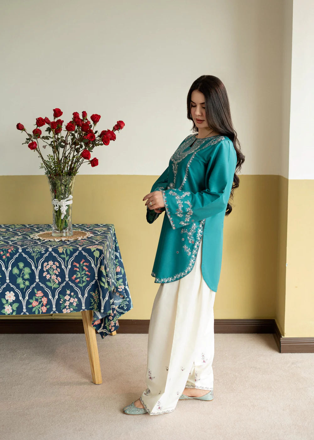 Zola Farshi 2Pc
