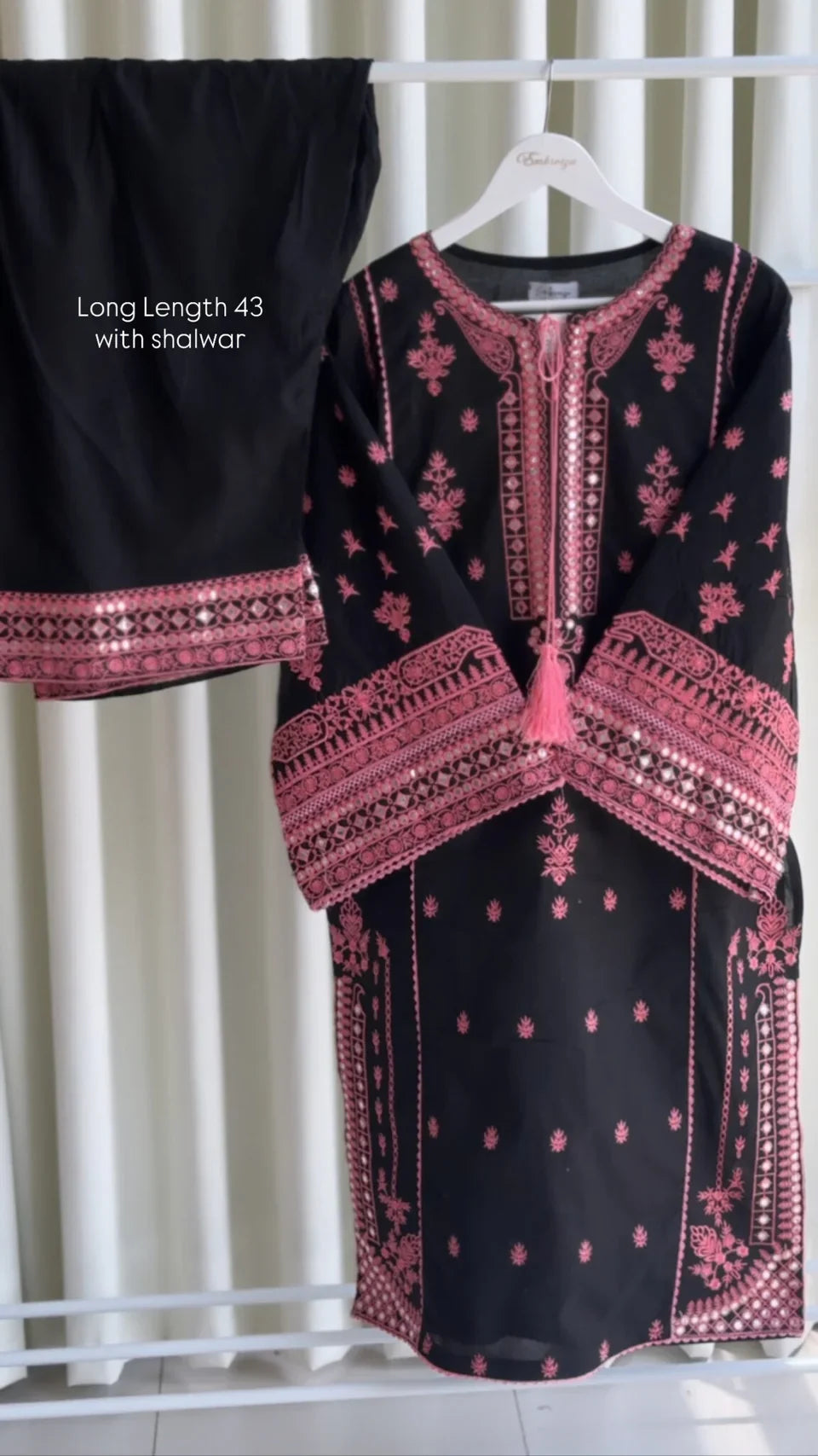 nooray phulkari