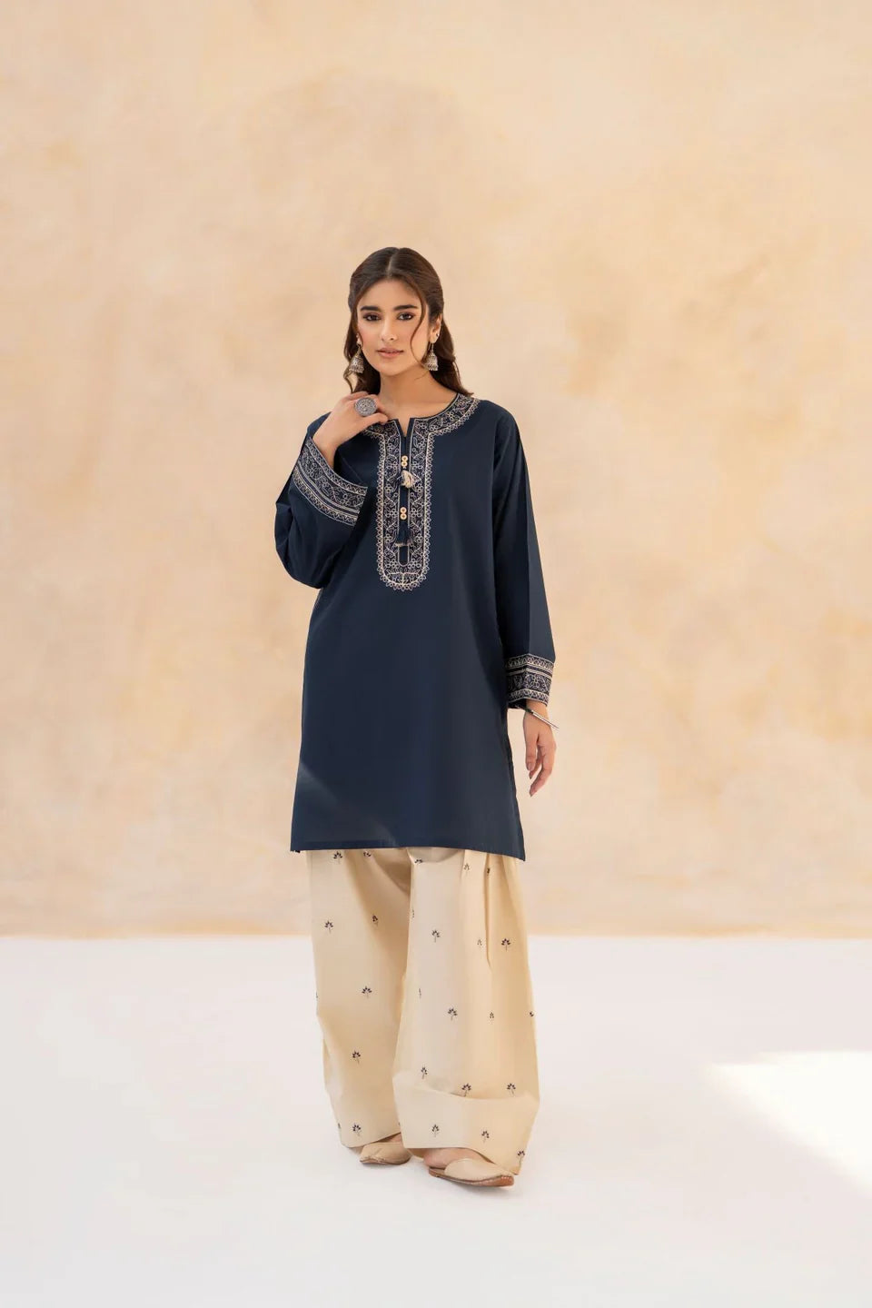 Anaya 2pc