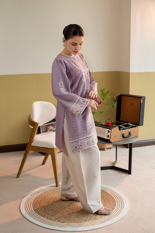 Gulnaar 2pc embroidered