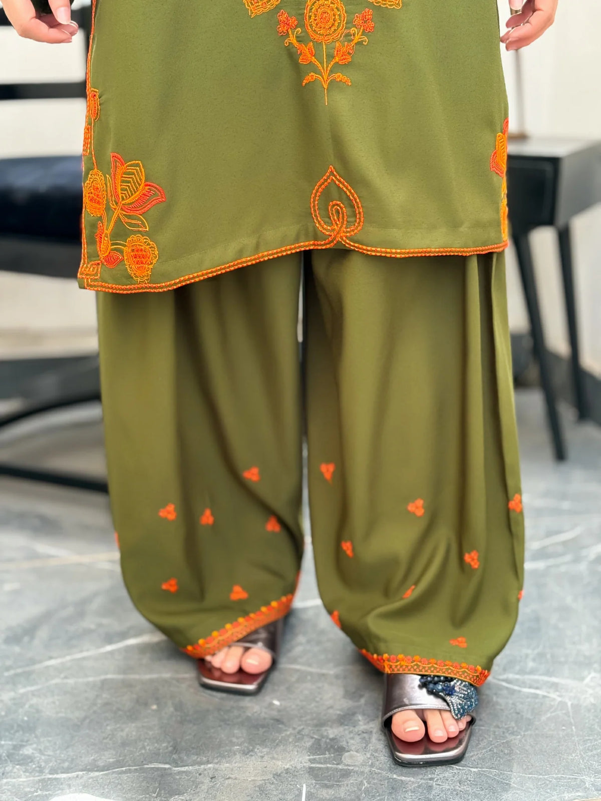 Sumbal 2piece
