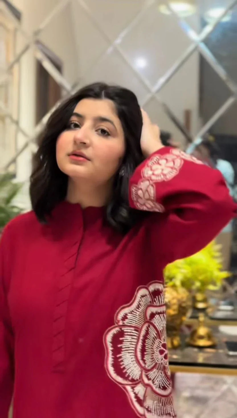 zoya  emb 2pc