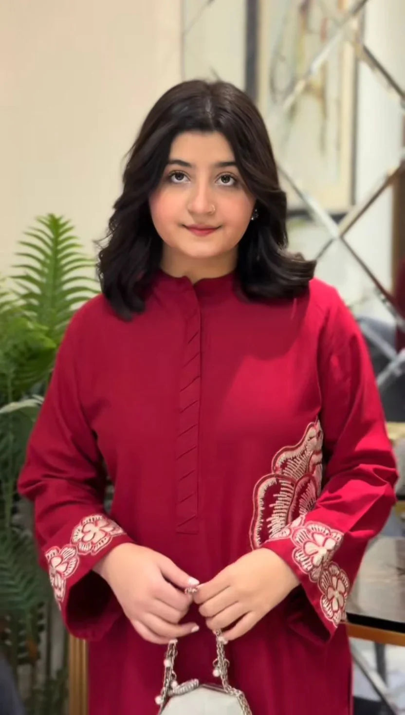 zoya  emb 2pc