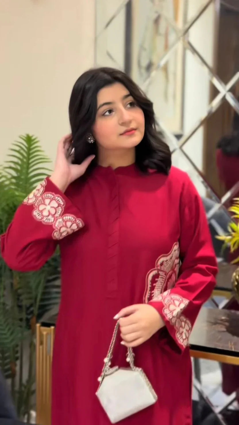 zoya  emb 2pc